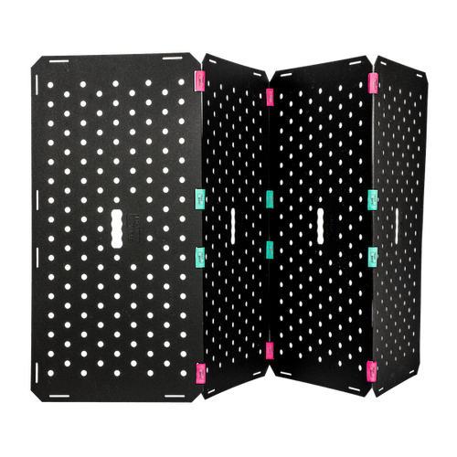 TRAIL-MATE FLEX Wegeplatten aufgefächert, verbunden durch Klettelemente